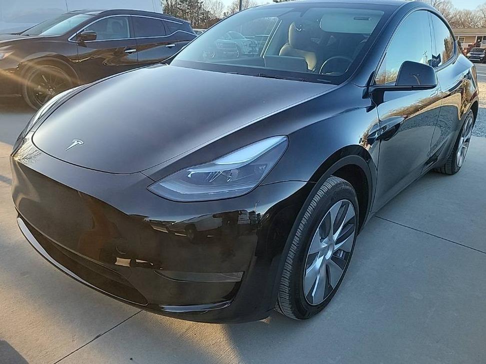 TESLA MODEL Y 2024 7SAYGDED1RF095512 image